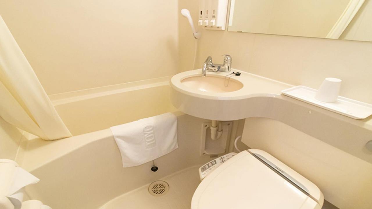 Toyoko Inn Chigasaki Shiyakusho Экстерьер фото