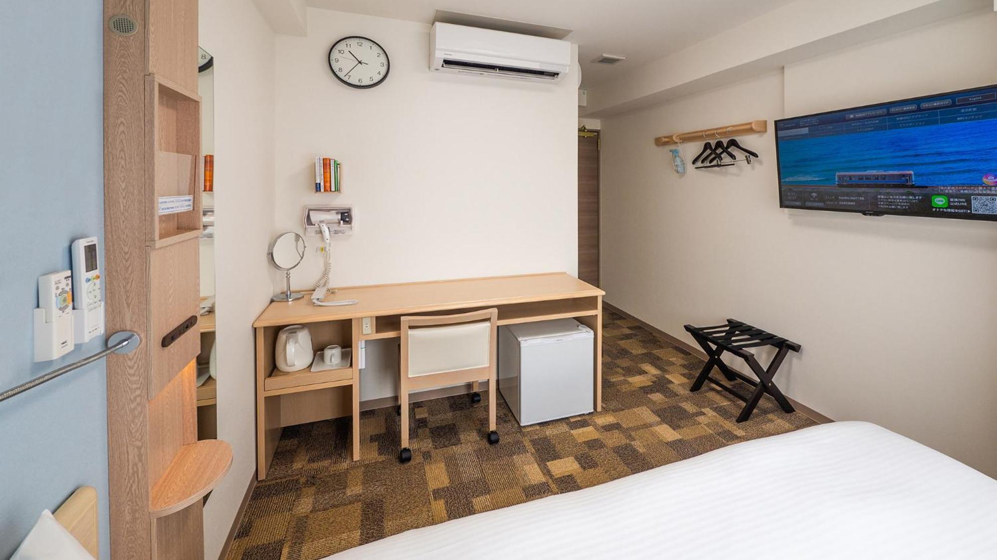 Toyoko Inn Chigasaki Shiyakusho Номер фото
